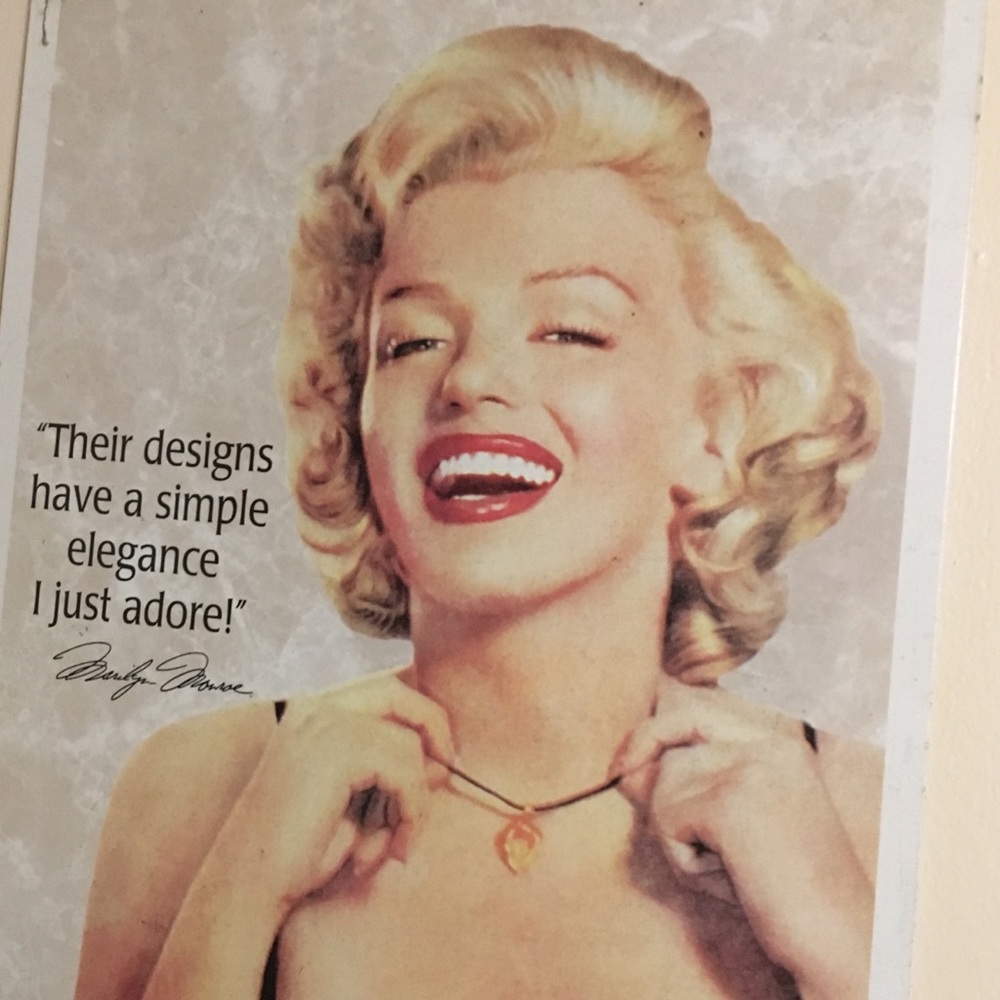 Marilyn Monroe & James Dean Tin back Pics